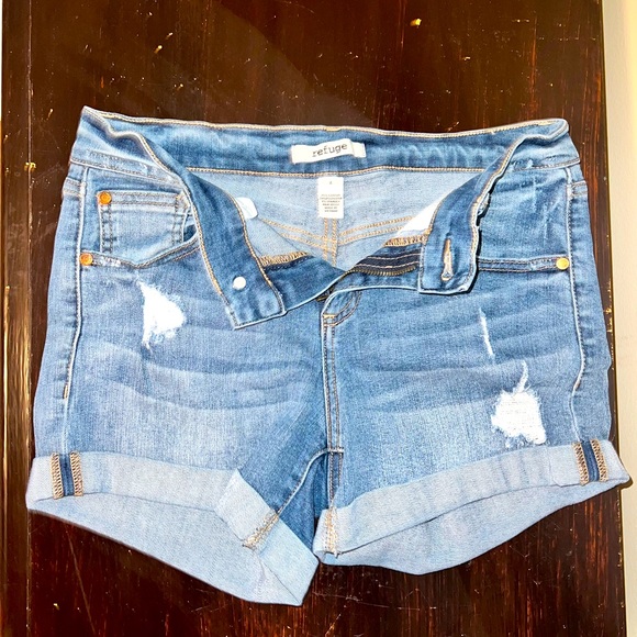 refuge Pants - Jean Shorts!!